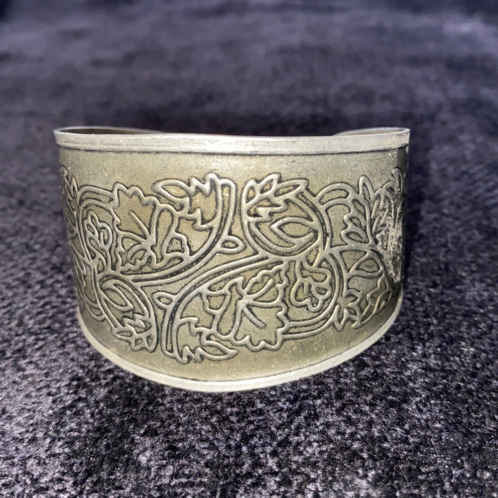Metal Cuff Bracelet